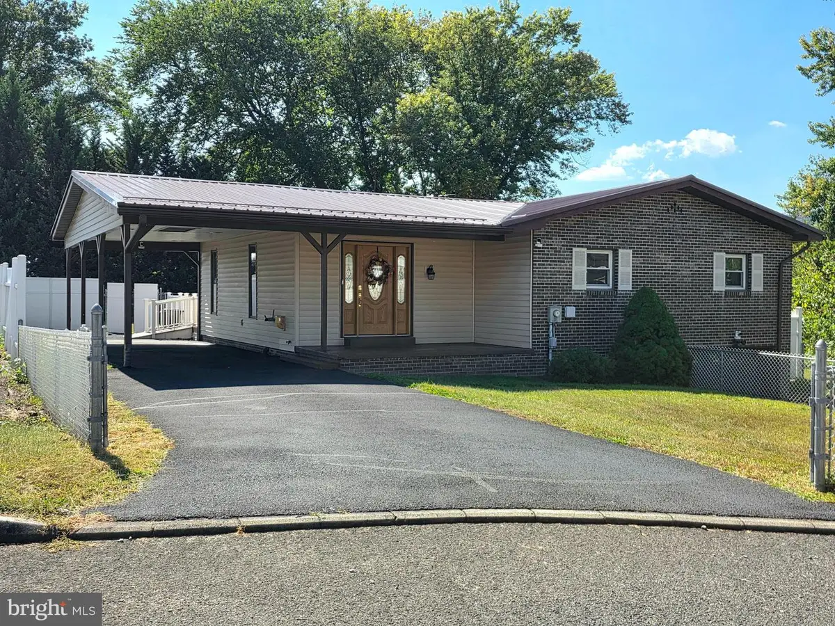 521 E Fourth St, Cumberland, MD 21502 - Image #1