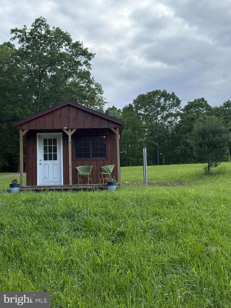 13105 Glendale Farm Rd, Flintstone, MD 21530 - Image #3