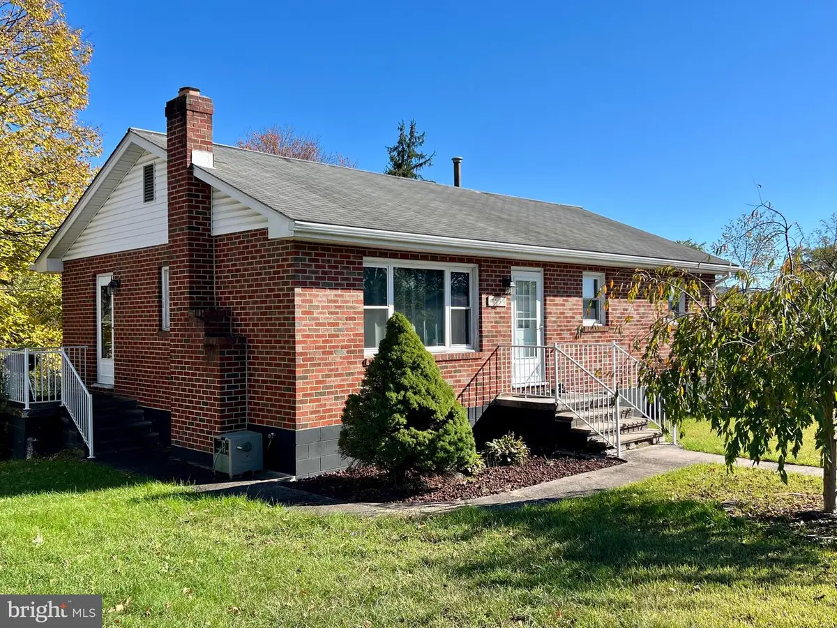 630 White Ave, Cumberland, MD 21502 - Image #1