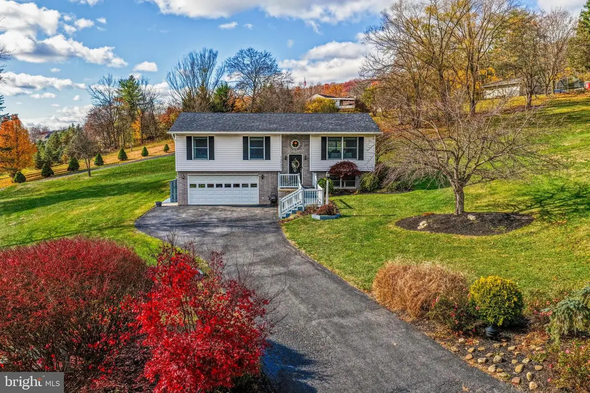 12507 Thornfield Cir Ne, Cumberland, MD 21502 - Image #1