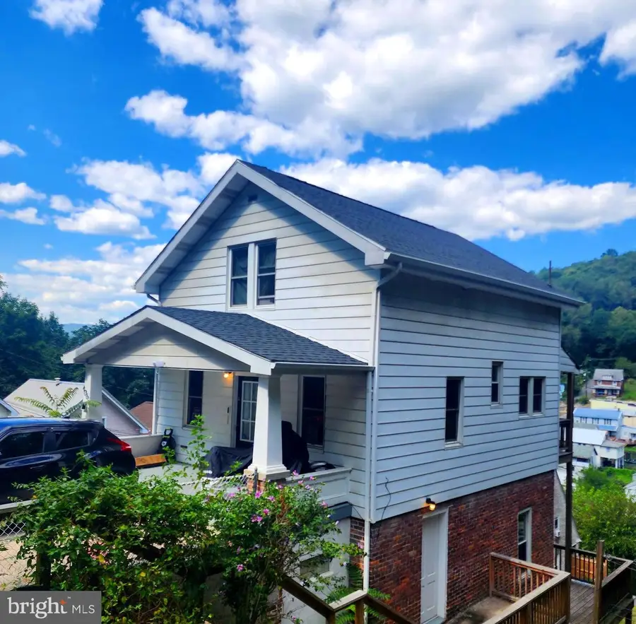 406 Davidson St, Cumberland, MD 21502 - #2