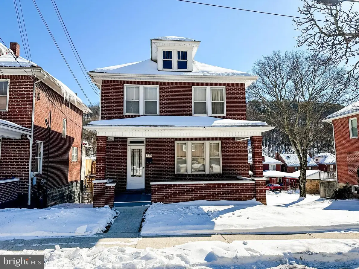 713 Lincoln St, Cumberland, MD 21502 - #1