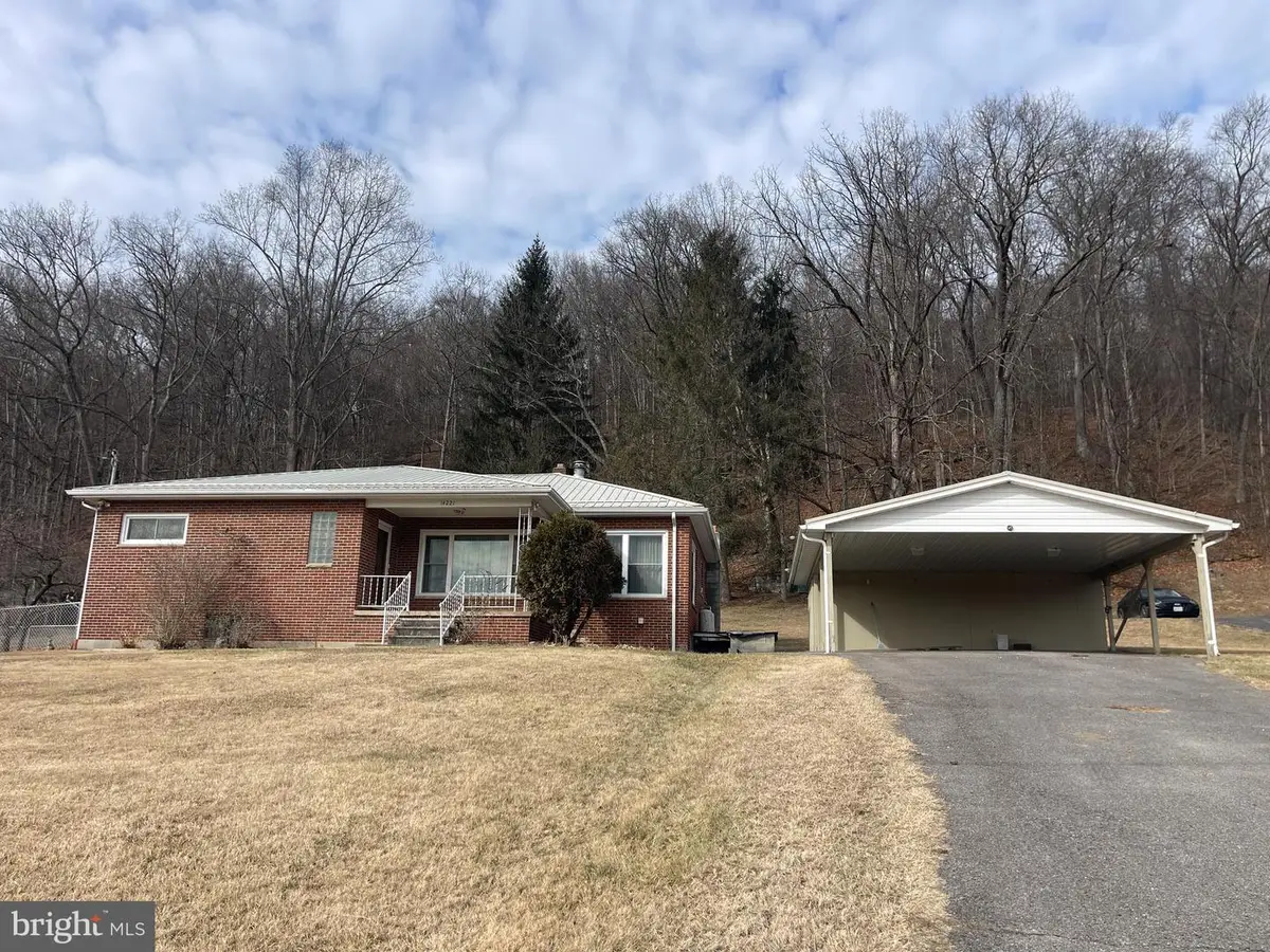 14221 Hazen Rd Ne, Cumberland, MD 21502 - #1