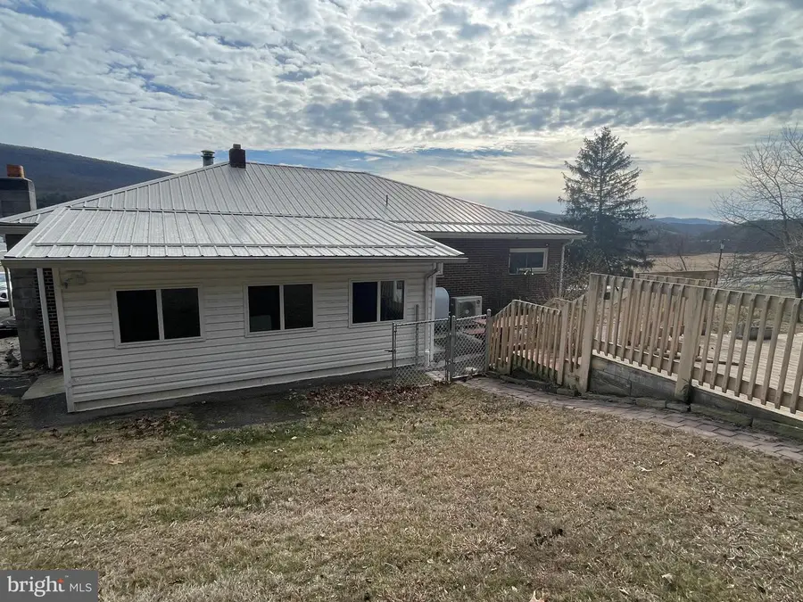 14221 Hazen Rd Ne, Cumberland, MD 21502 - #3