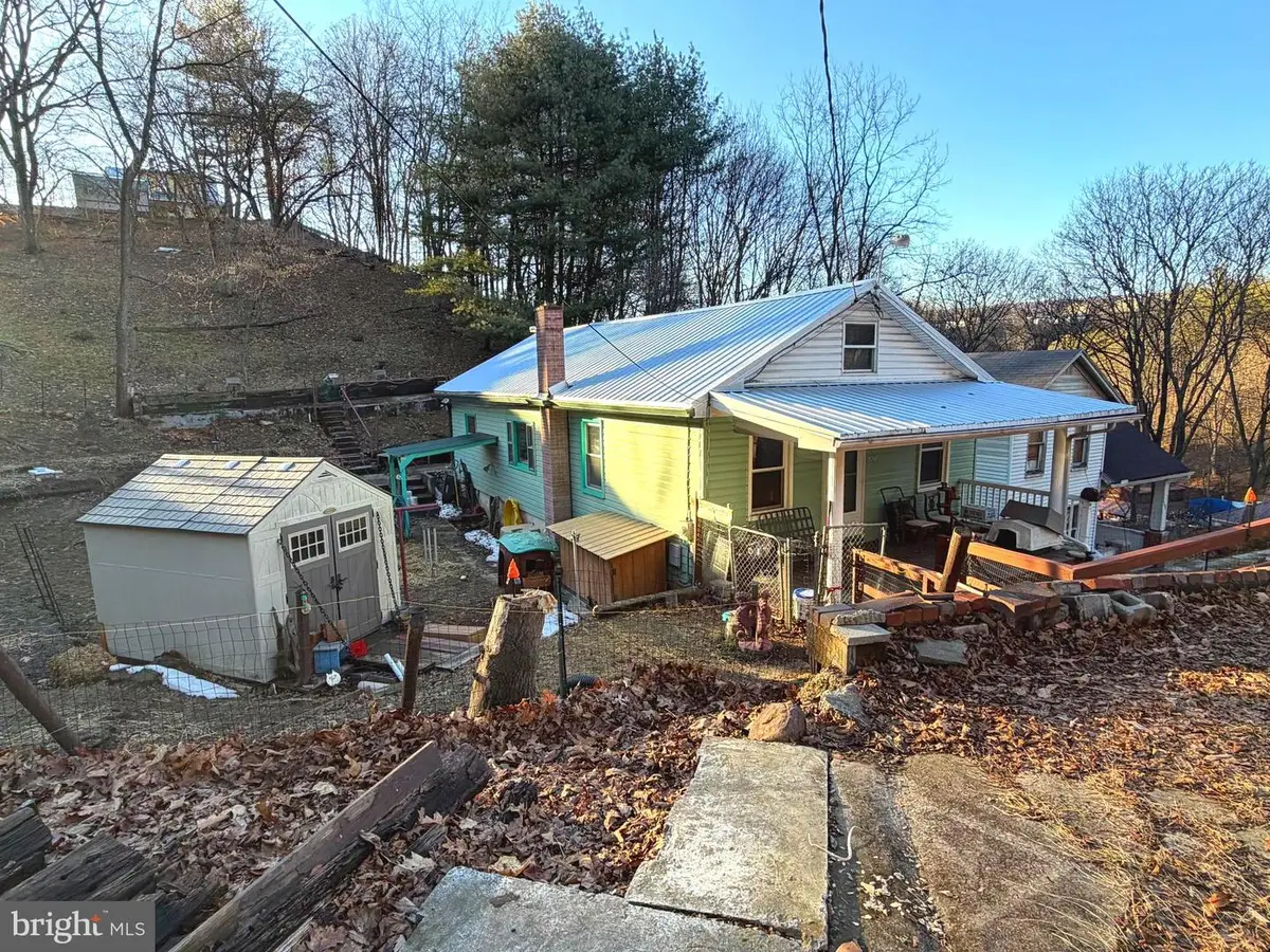 317 Pearl St, Cumberland, MD 21502 - #1