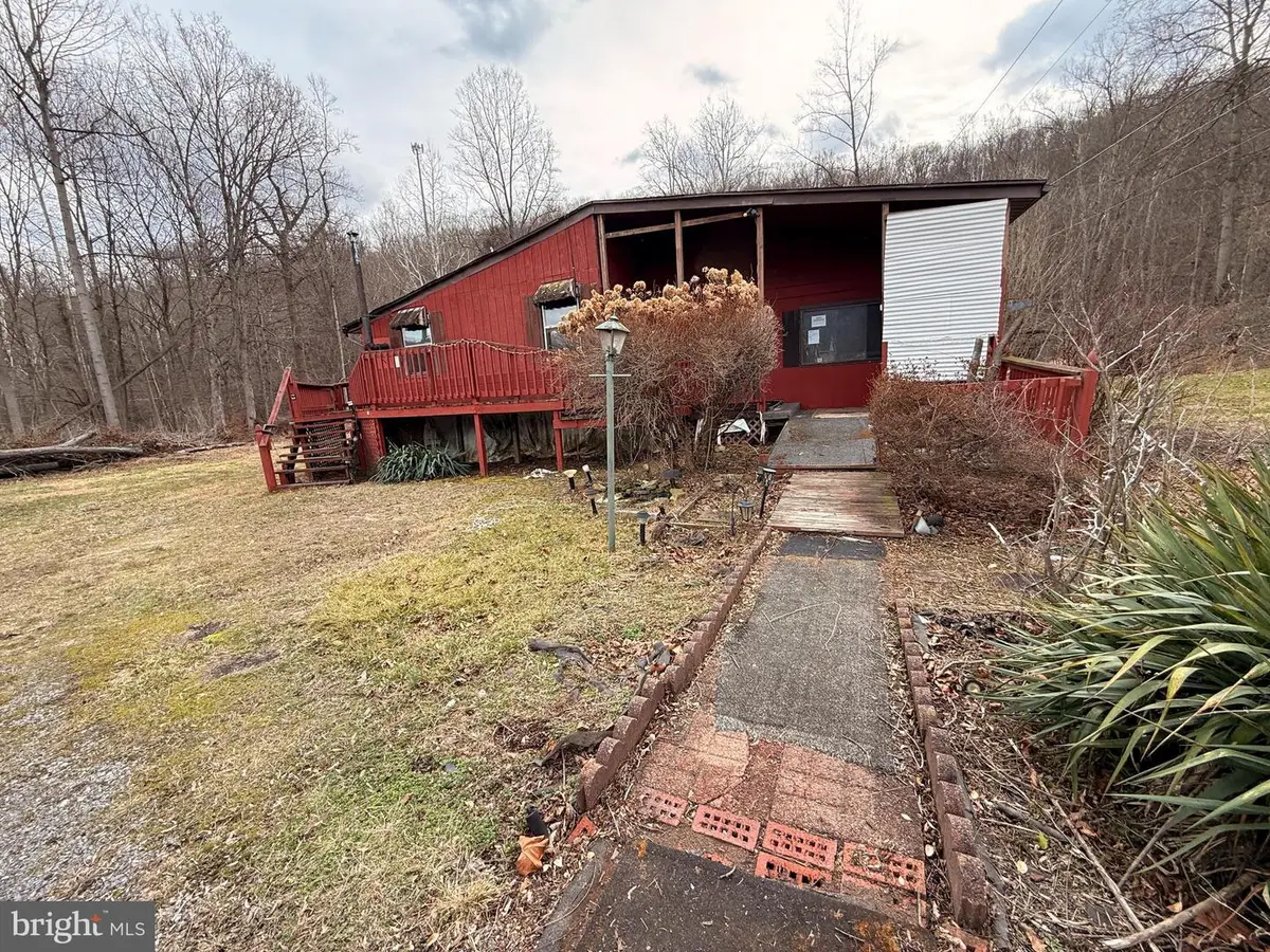 122 Mustaphal Dr, 29 La Vale, MD 21502 - #1