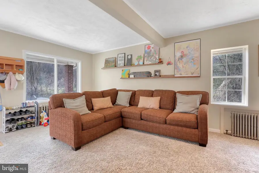 11305 Old Mount Pleasant Rd Ne, Cumberland, MD 21502 - #3