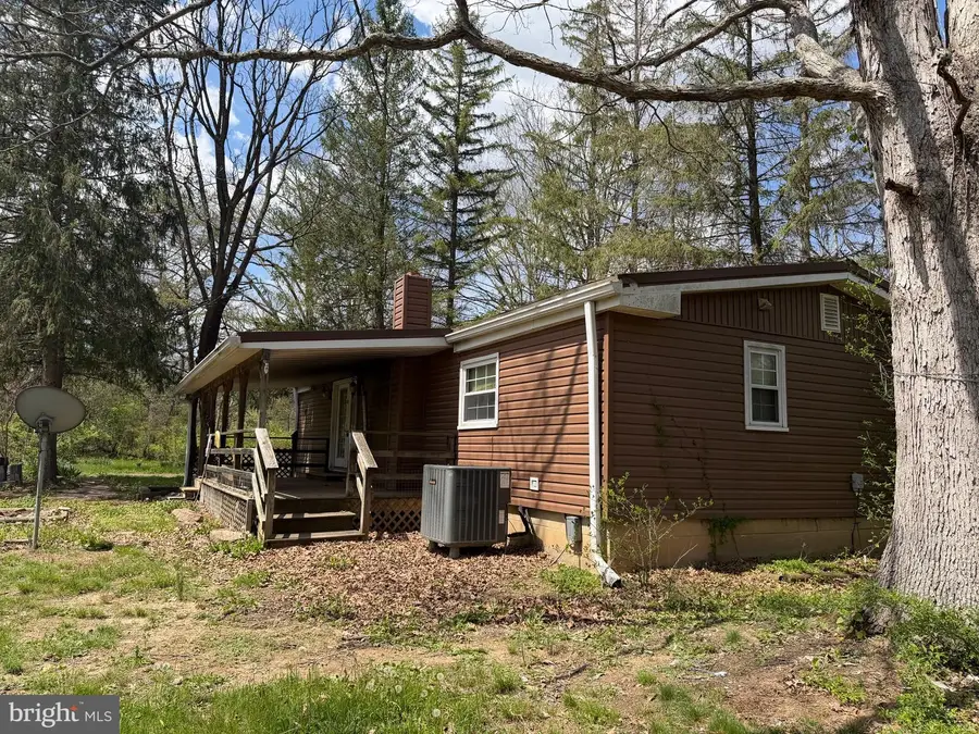 21106 Flintstone Creek Rd Ne, Flintstone, MD 21530 - #3