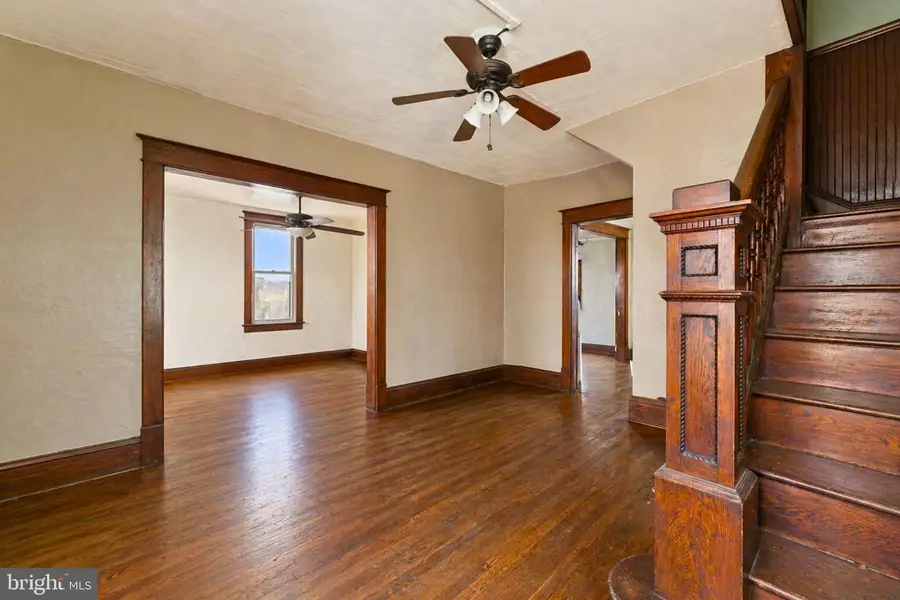 306 Hammond St, Westernport, MD 21562 - #3