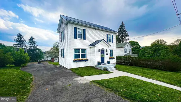 11 Mount Pleasant St, FROSTBURG, MD 21532