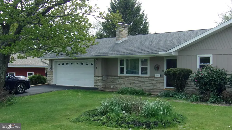 223 Armstrong Ave, Frostburg, MD 21532 - #2