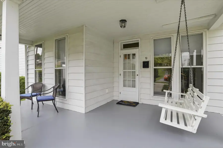 9 Standish St, Frostburg, MD 21532 - #2