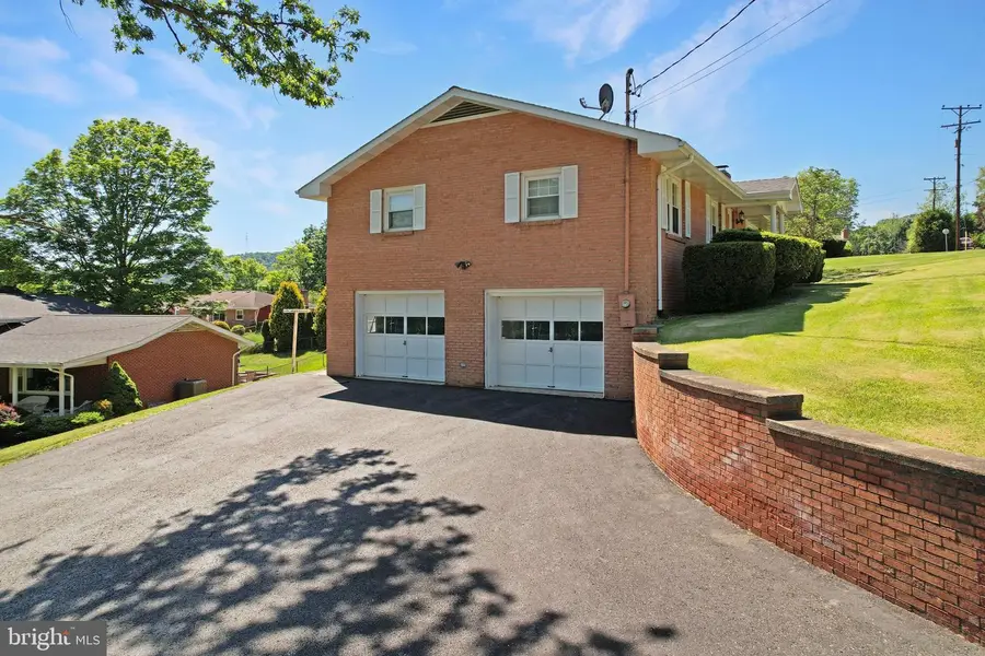 203 Marsh Ave, Westernport, MD 21562 - #3