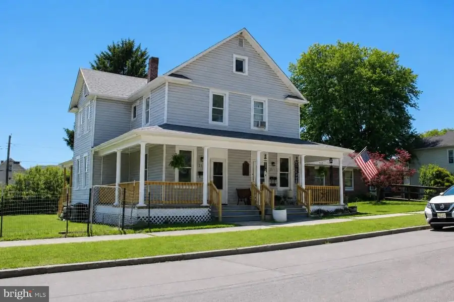 215-217 E Offutt St, Cumberland, MD 21502 - #2