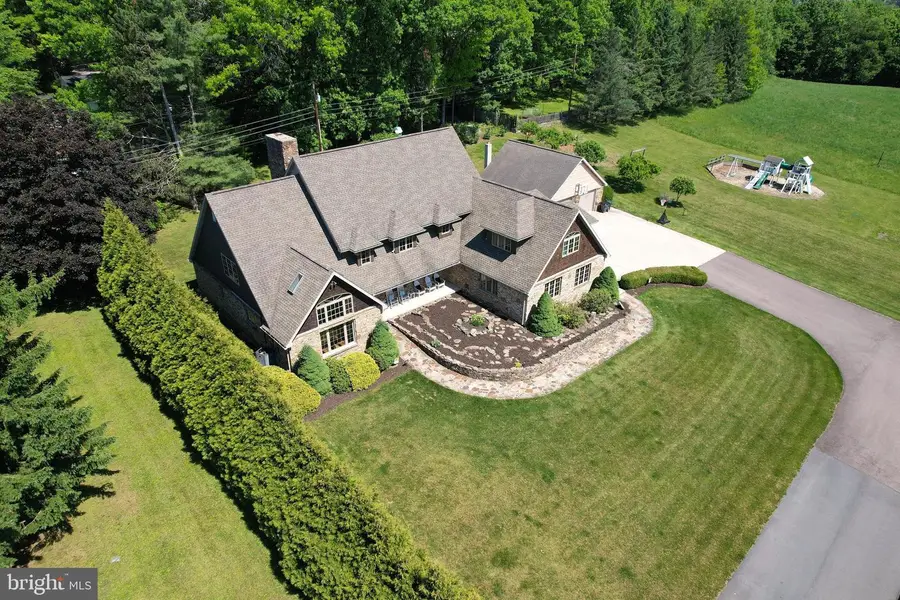 206 Pinecrest Dr, Frostburg, MD 21532 - #3