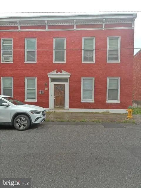 238 Columbia St, Cumberland, MD 21502 - #1