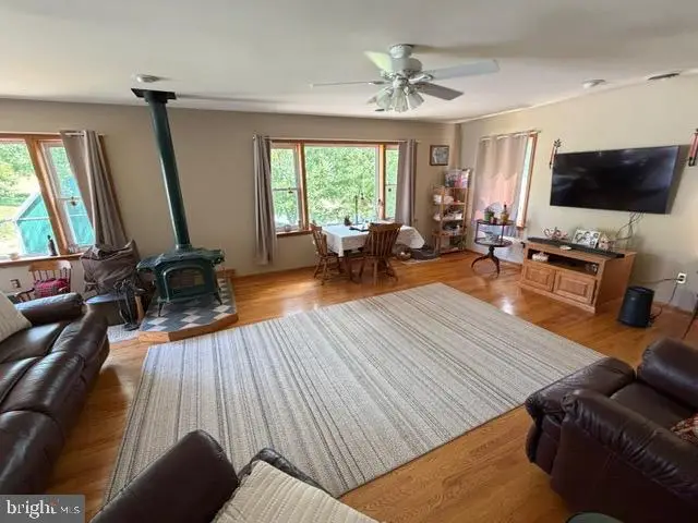 13101 Ferguson Ln Ne, Cumberland, MD 21502 - #2