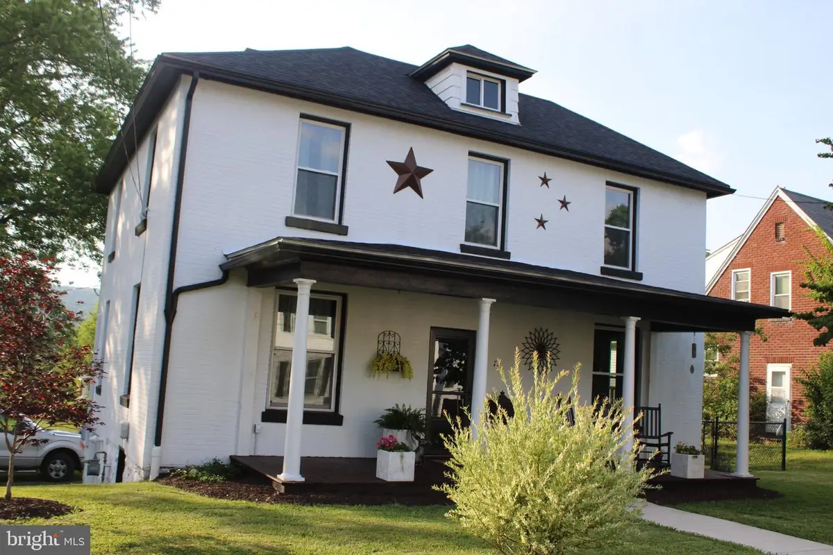 71 High St, Frostburg, MD 21532 - #1