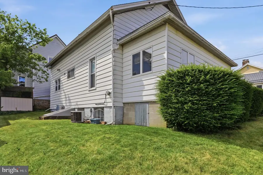86 Oak St, Frostburg, MD 21532 - #3
