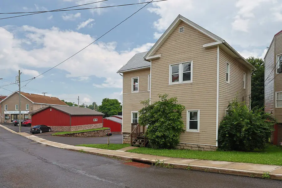 34 Maple St, Frostburg, MD 21532 - #2