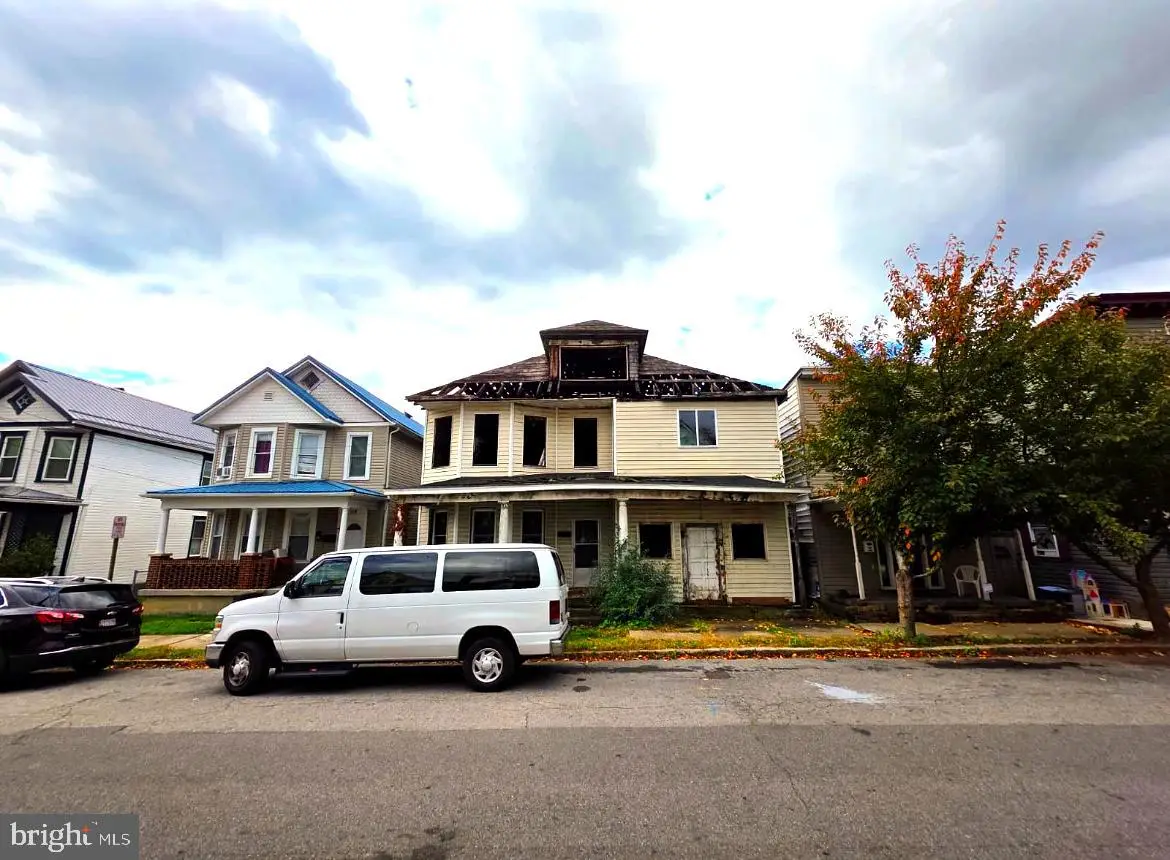 516 Shriver Ave, Cumberland, MD 21502 - #1