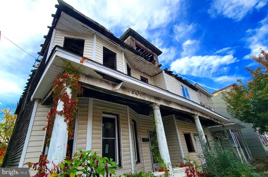 516 Shriver Ave, Cumberland, MD 21502 - #2