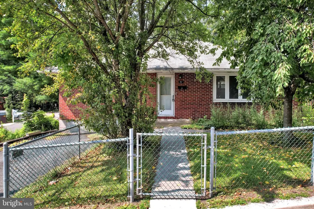 71 E Mechanic St, Frostburg, MD 21532 - #1