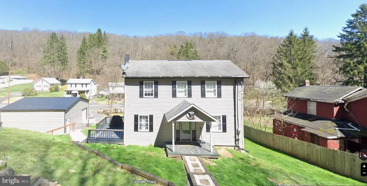 104 Douglas Ave, Lonaconing, MD 21539 - #1