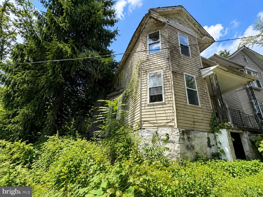 122 Johnson St, Westernport, MD 21562 - #3