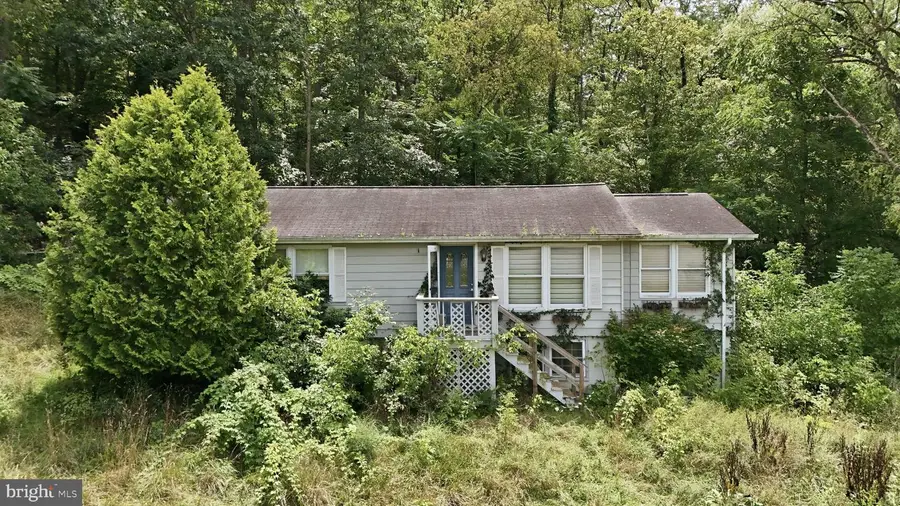 1513 Rosewood St, Cumberland, MD 21502 - #2
