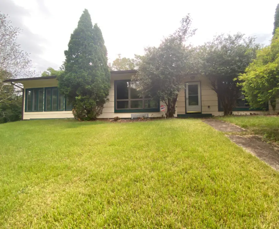 1807 Holland St, Cumberland, MD 21502 - #3