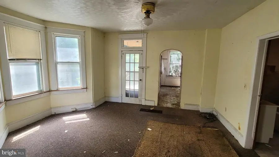 552 N Mechanic St, Cumberland, MD 21502 - #3