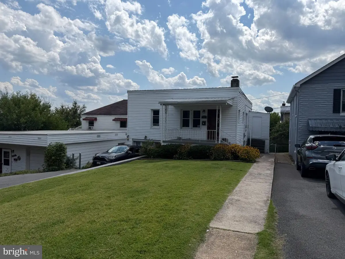 808 Ashland Ave, Cumberland, MD 21502 - #1