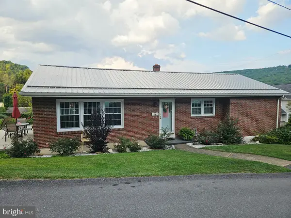 25 Ren Roy Dr, LAVALE, MD 21502