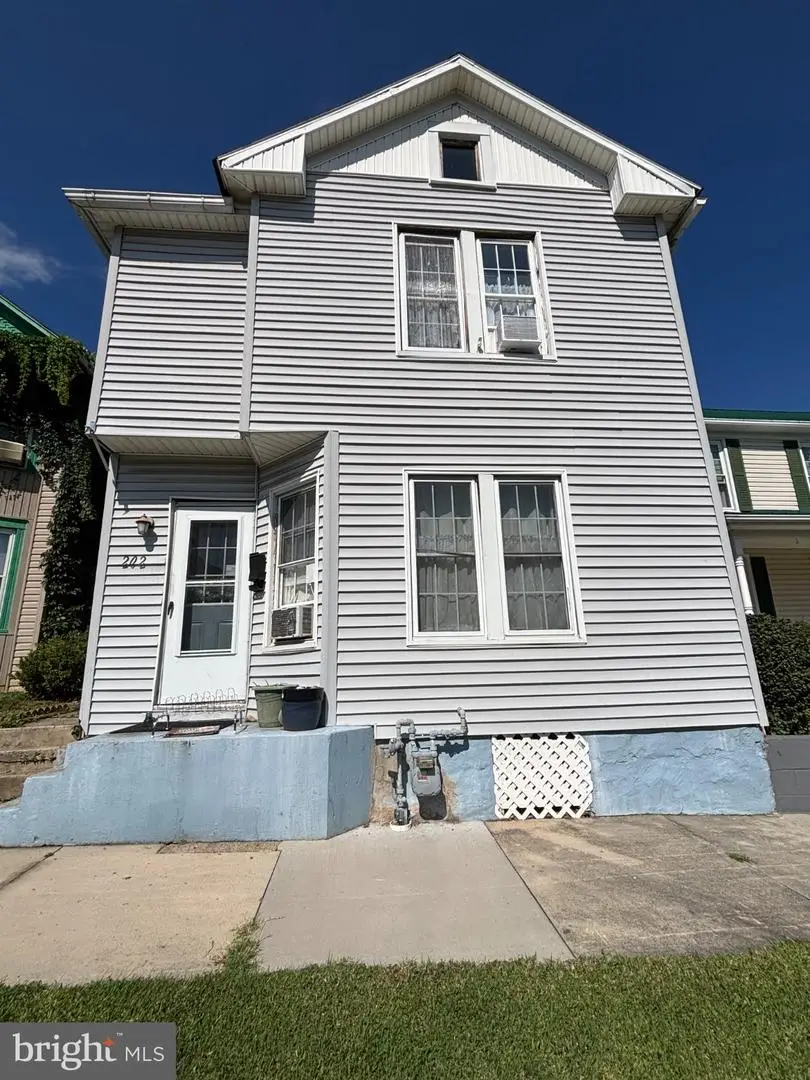 202 E Elder St, Cumberland, MD 21502 - #3