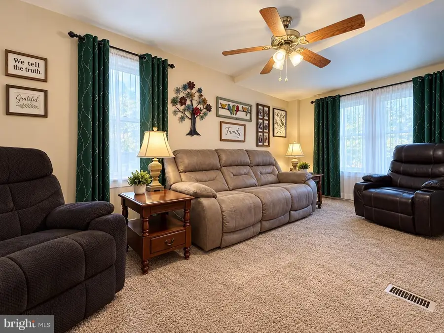 10105 Country Club Rd Se, Cumberland, MD 21502 - #2
