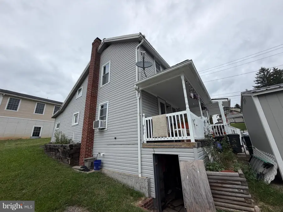 103 Washington St, Frostburg, MD 21532 - #3