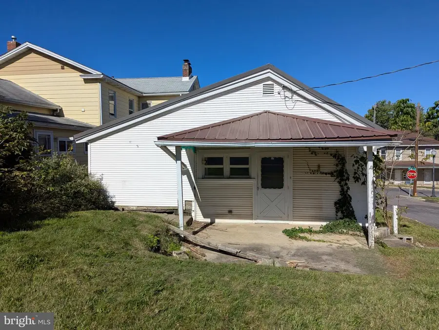 134 Bowery St, Frostburg, MD 21532 - #3