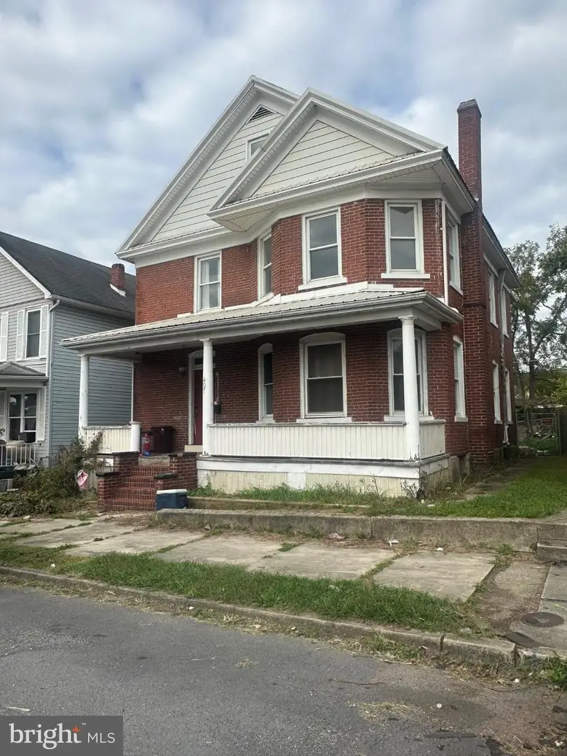 407 Race St, Cumberland, MD 21502 - #1