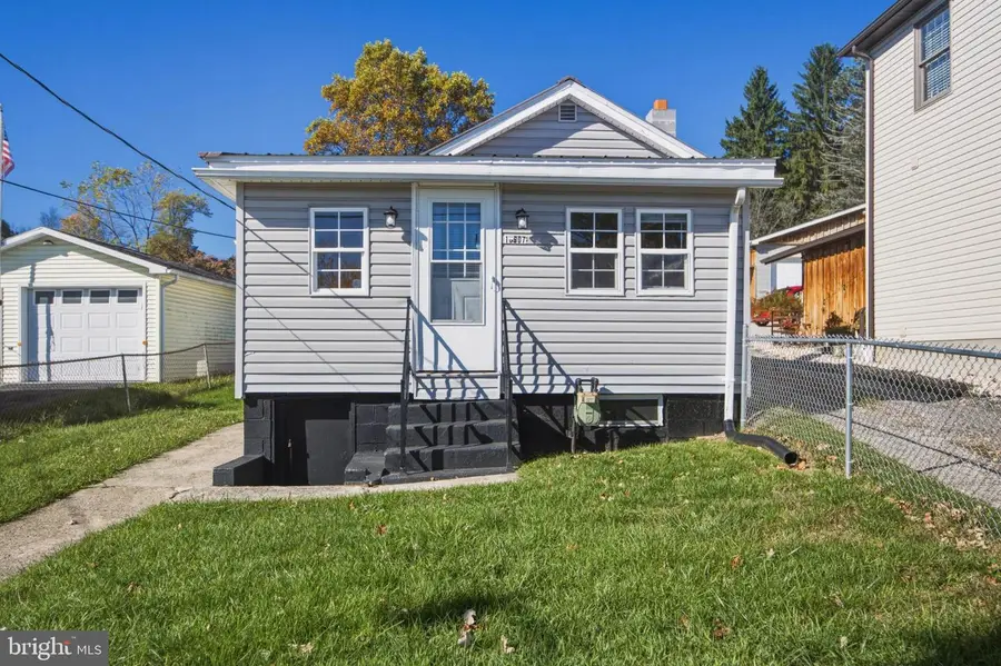 10907 Welsh Hill Rd, Frostburg, MD 21532 - #2