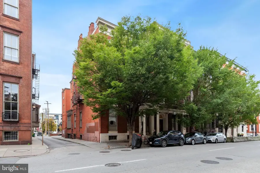 10 W Madison St #1, Baltimore, MD 21201 - Image #2