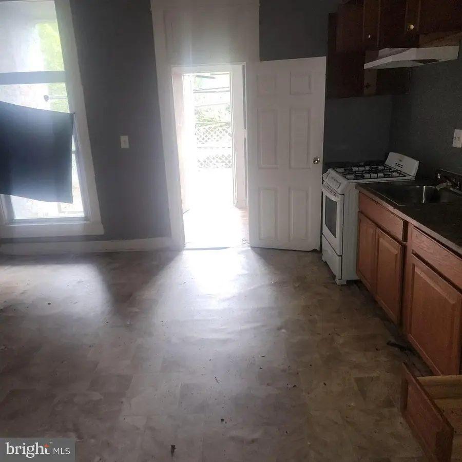 1658 E 25th St, Baltimore, MD 21213 - Image #3