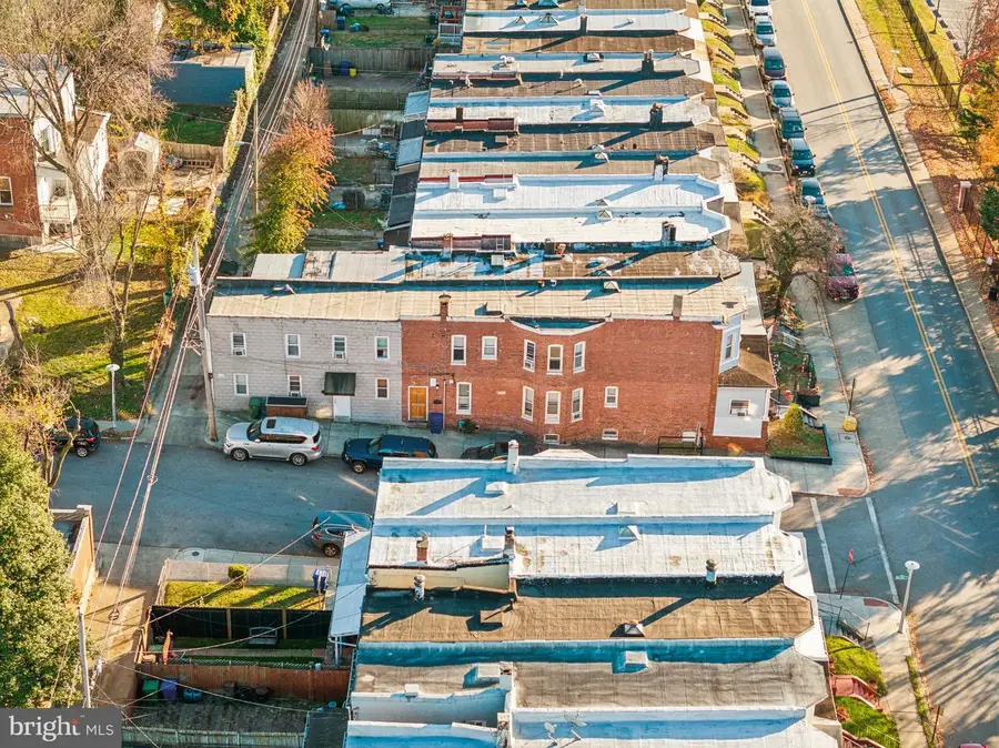 401 Yale Ave, Baltimore, MD 21229 - Image #2