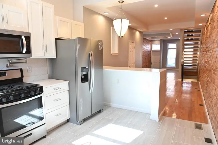 733 E 22nd St, Baltimore, MD 21218 - Image #2