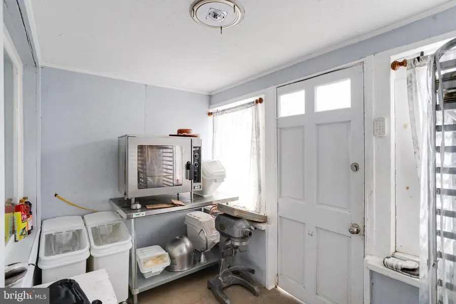 6562 Parnell Ave, Baltimore, MD 21222 - Image #2