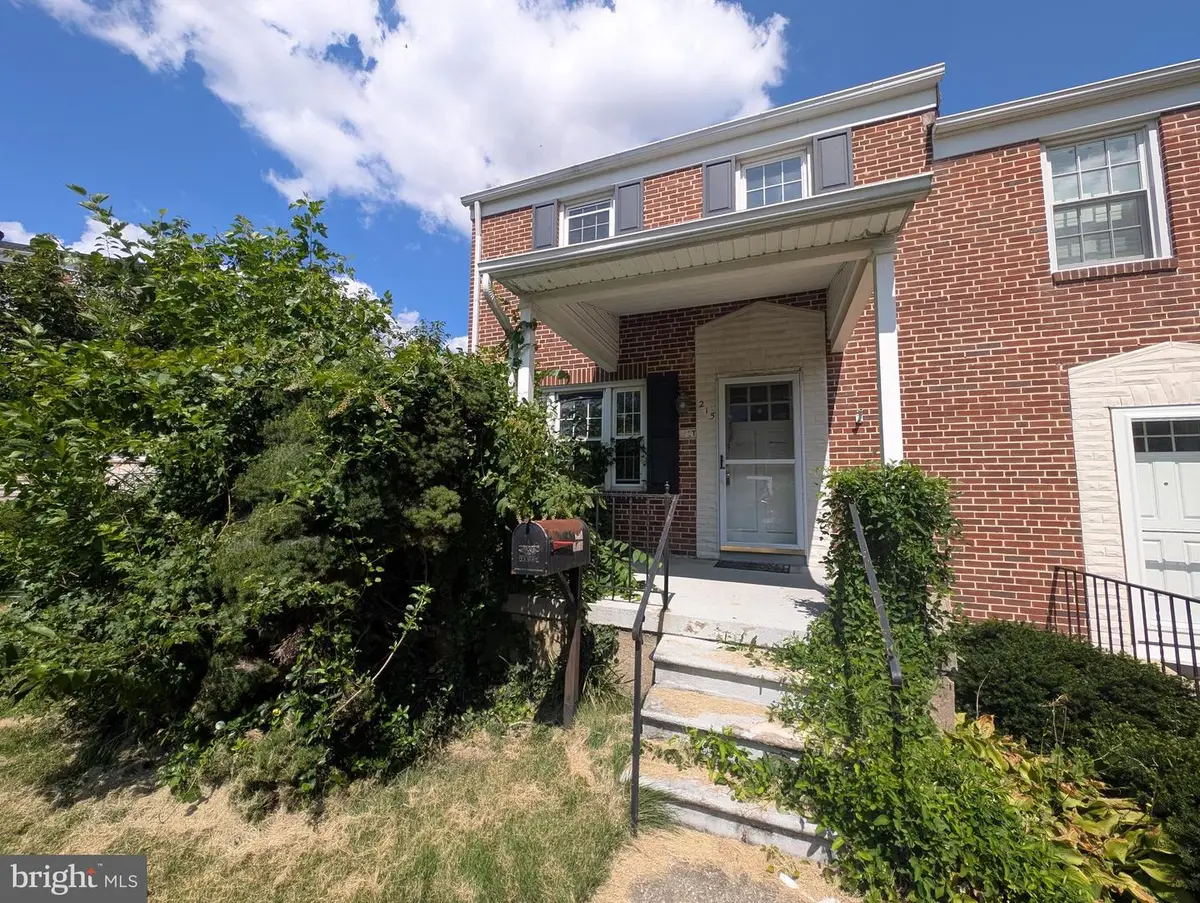 215 Medwick Garth E, Baltimore, MD 21228 - #1
