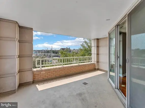 100 Harborview Dr #202, Baltimore, MD 21230 - Image #2