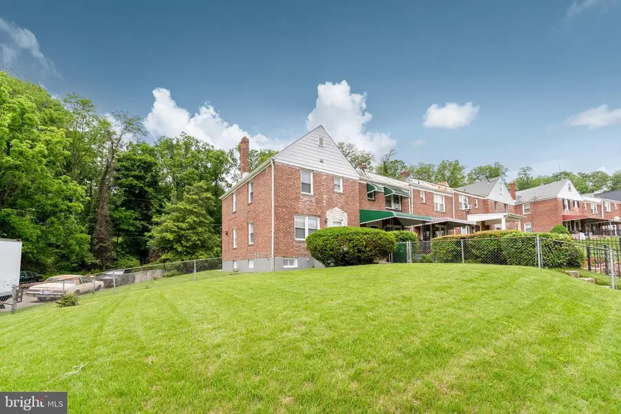 4516 Pen Lucy Rd, Baltimore, MD 21229 - Image #2