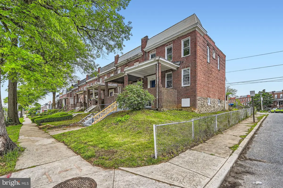 118 N Hilton St, Baltimore, MD 21229 - Image #1