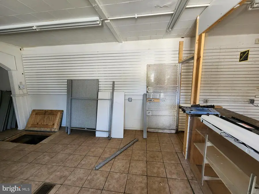 101 S Payson St, Baltimore, MD 21223 - Image #3